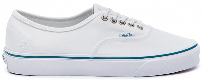 vans authentic pet