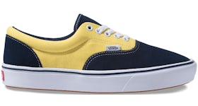 Vans comfycush era strawberry hot sale