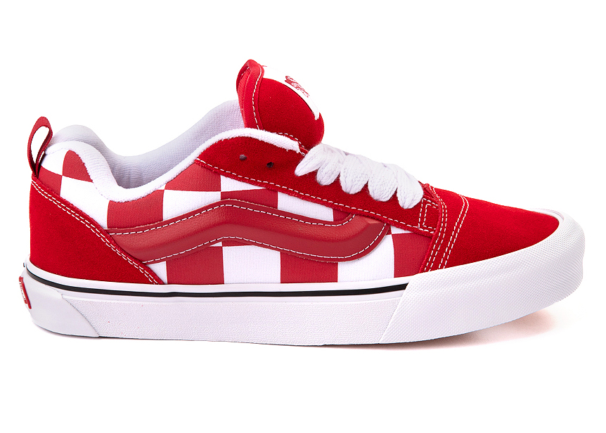 Vans old skool on sale red high top