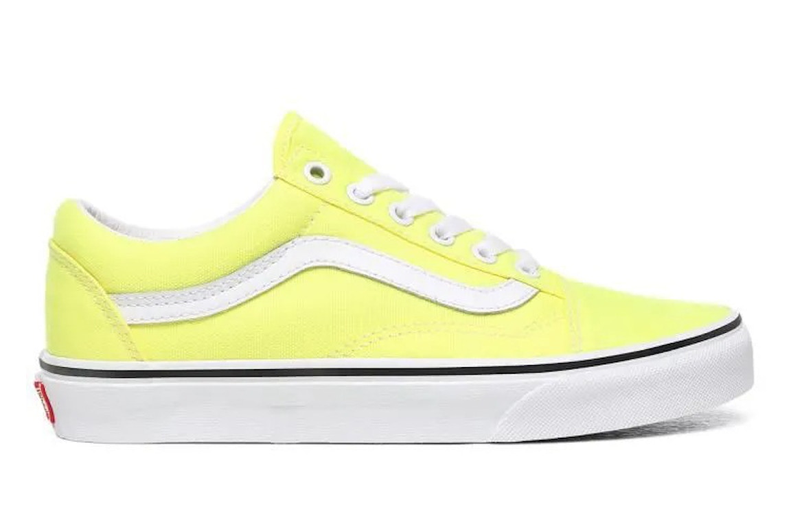 Click to view more detailed imagery on our partner's website Pre-owned Vans Old Skool Neon Lemon In Lemon Tonic/true White