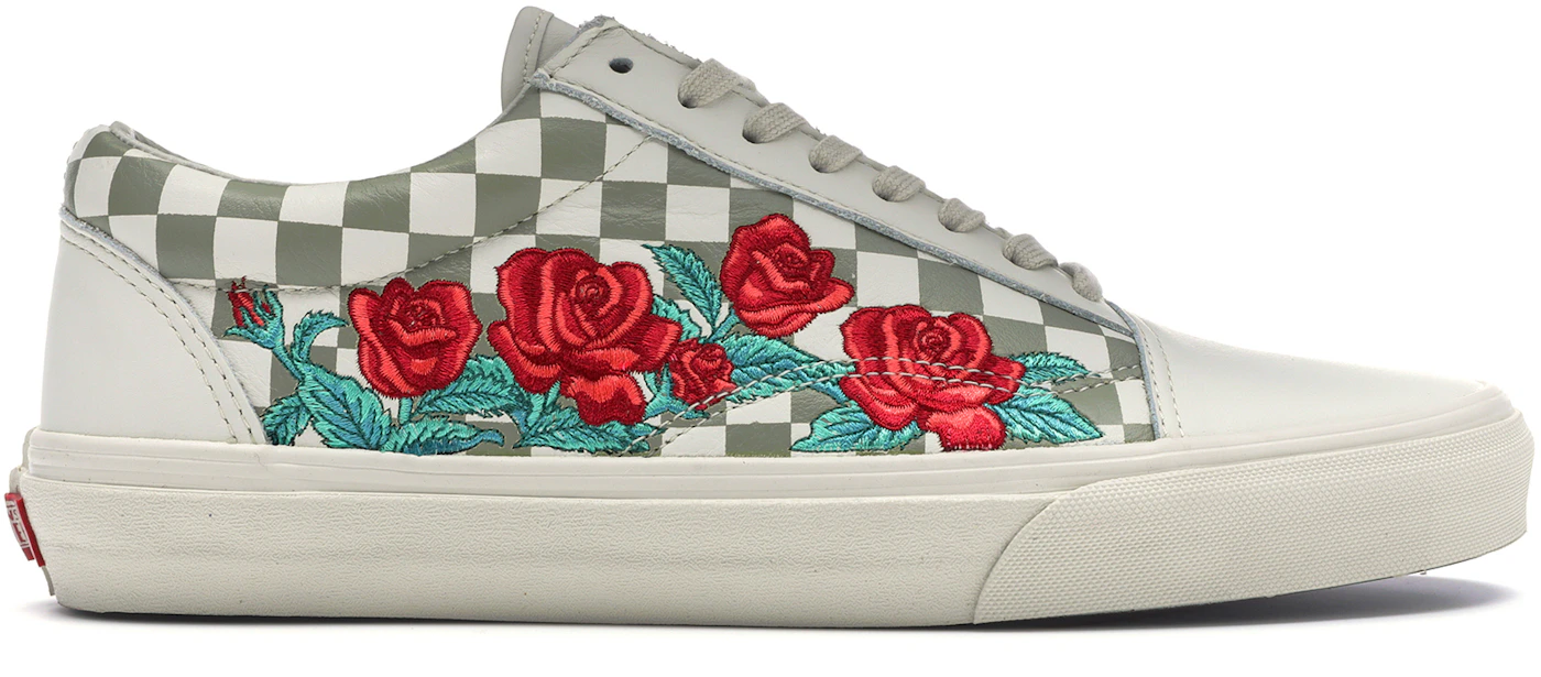 Vans Old Rose Embroidery (White) - VN0A38G3QF9 US