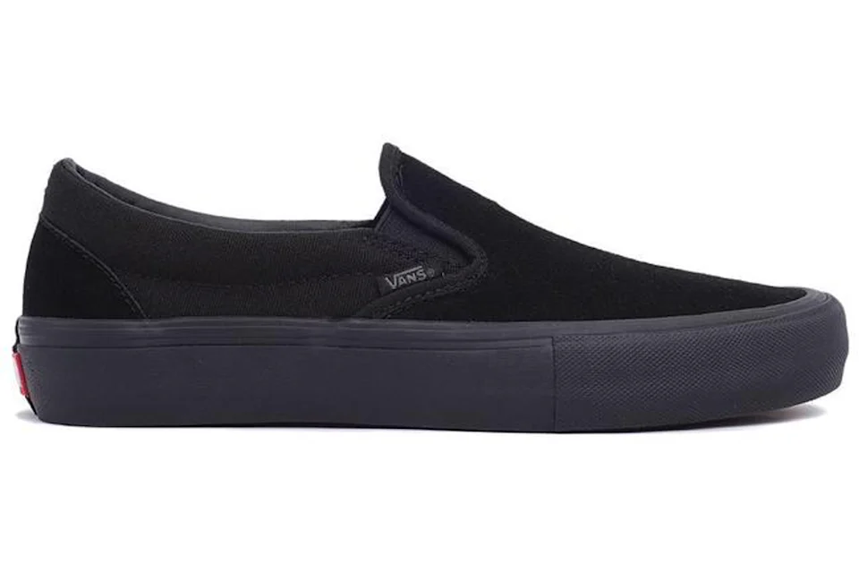 Vans slip hot sale on pro blackout