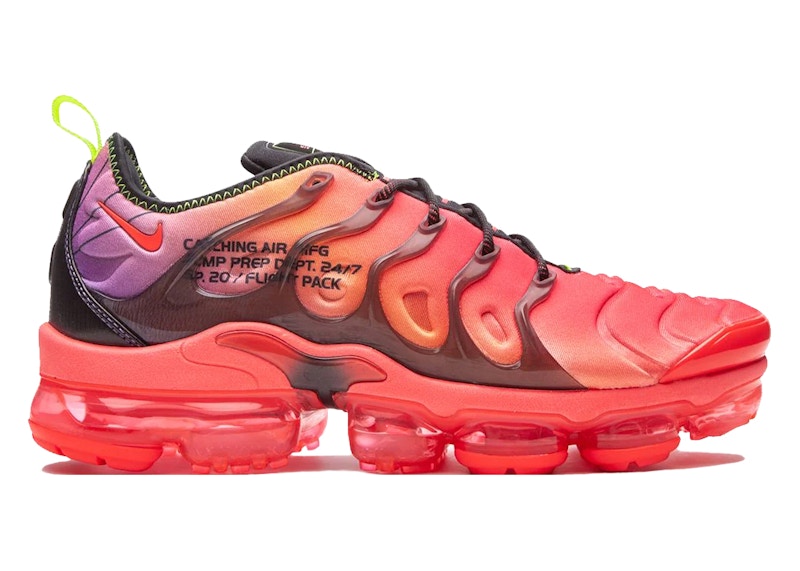 Pink mens vapormax sale