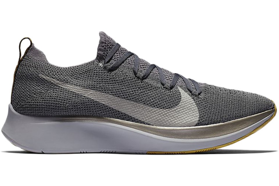 Zoom fly flyknit grey Outlet
