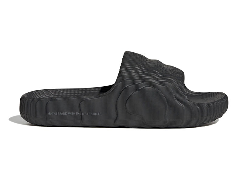 adidas adilette slides 22