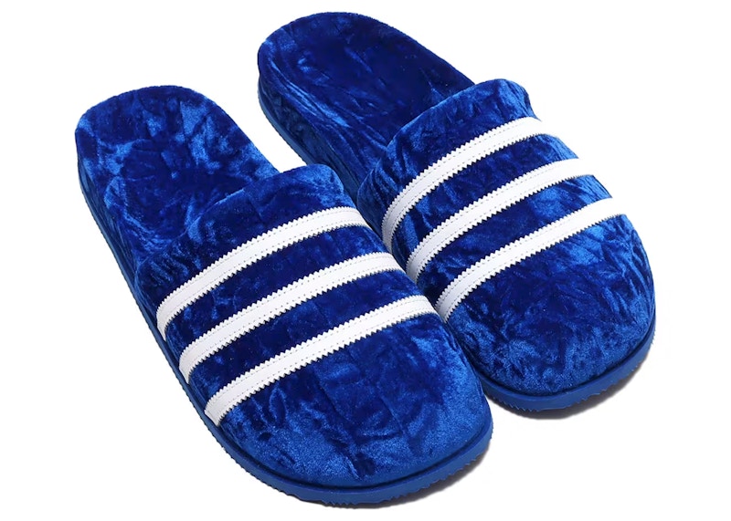 Adidas on sale velvet slides