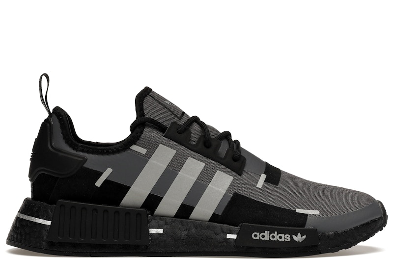 Solid best sale black nmd