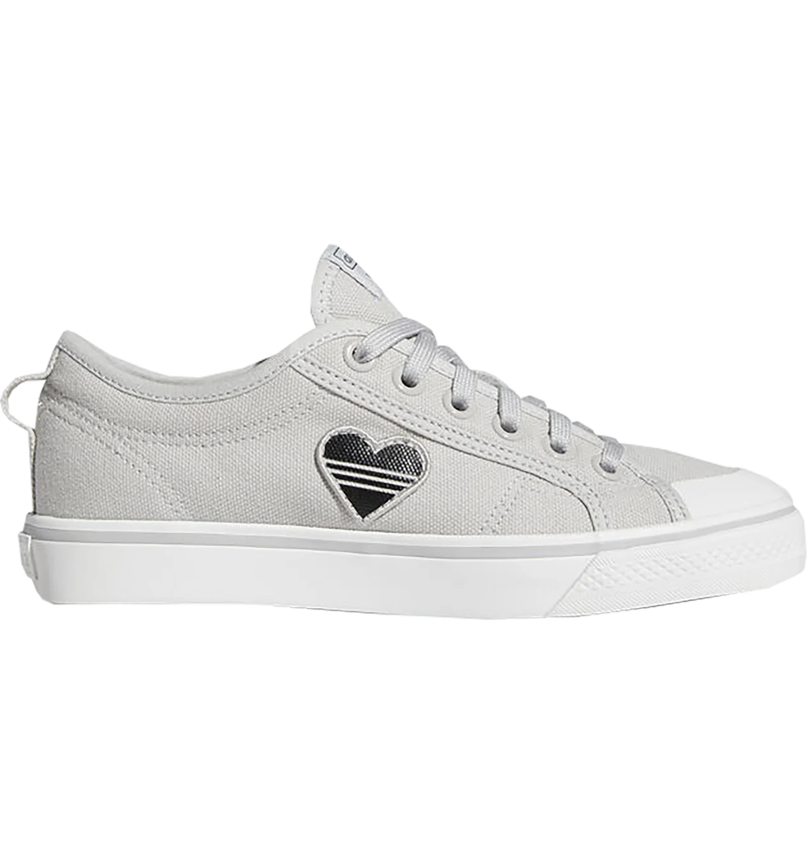 Nizza trefoil shoes deals