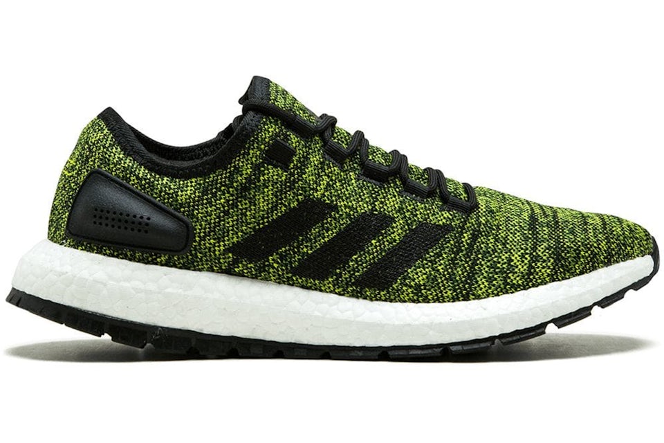 Ultraboost all 2025 terrain green