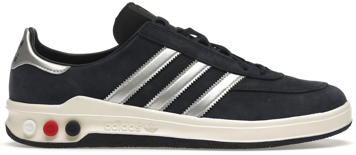 adidas Just Dropped 'Night Navy' Samba OGs and They Look Crisp - Sneaker  Freaker