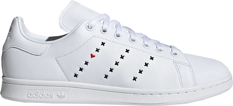 stan smith with heart