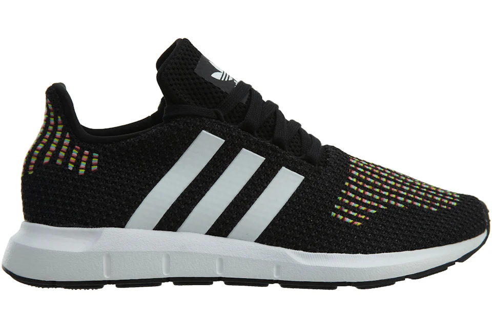 Swift run black & gold shoes Outlet