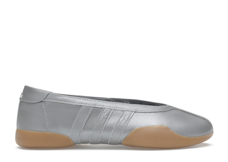 adidas TAEKWONDO MEI BALLET W シルバー Adidas Taekwondo Mei Ballet Silver Metallic Gum (W) | Hype