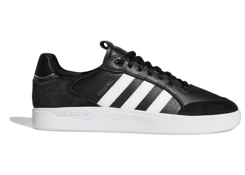 adidas upath grey