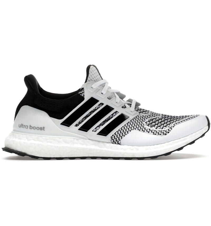 Sneakers Adidas Ultraboost 18 Black And White Adidas UltraBoost