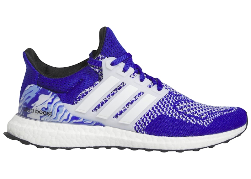 Ultra boost clearance blue and yellow