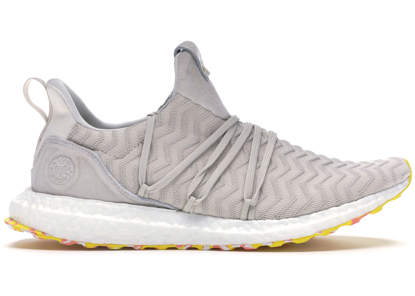 Hotel Kalinga Adidas Barricade 2018 Pink Hotel Kalinga Dr Martens