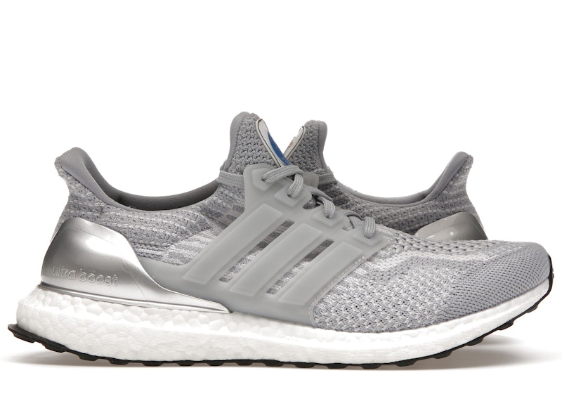 Ultra boost cheap schwarz silber