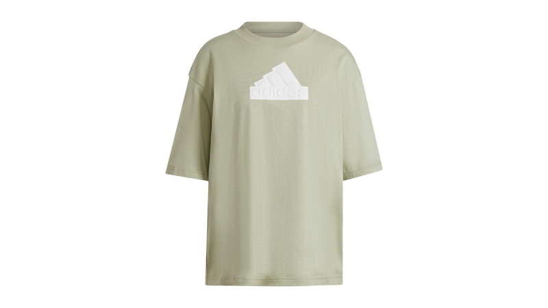 Pre-owned Adidas Originals Women's Future Icons Badge Of Boyfriend T-shirt In Tent Green