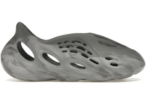 adidas Yeezy Foam RNR Clay Taupe