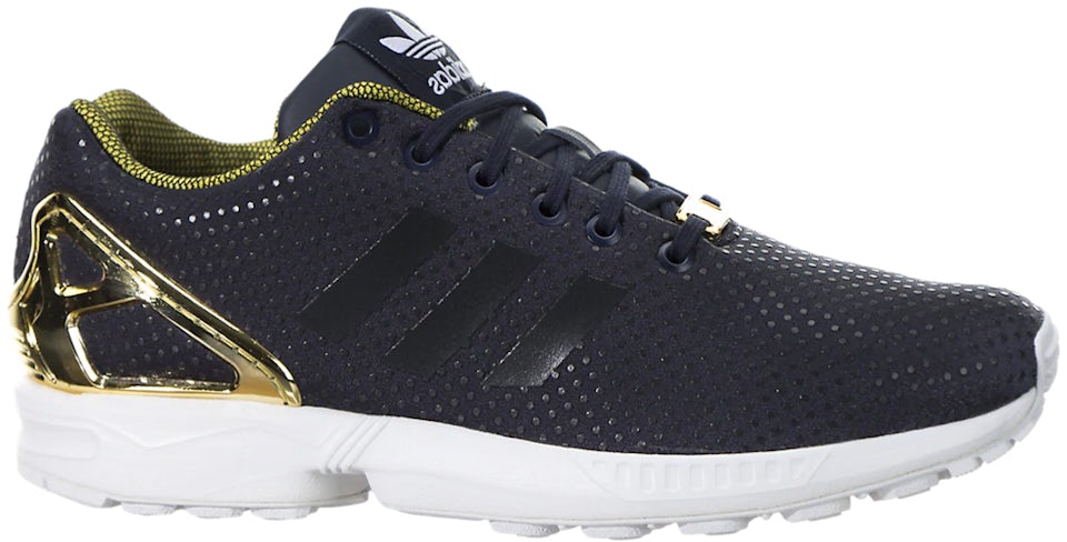 Adidas ZX flux black gold  Black and gold sneakers, Shoes, Sneakers
