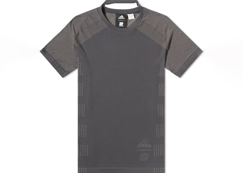 Adidas hot sale primeknit tee