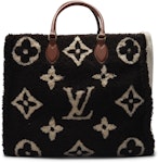 Louis Vuitton Capucines Teddy Fleece PM Ecru White in Lamb Shearling/Leather  with Gold-tone - US