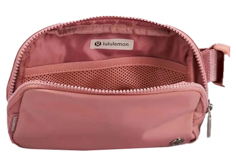 Lululemon discount pink bag