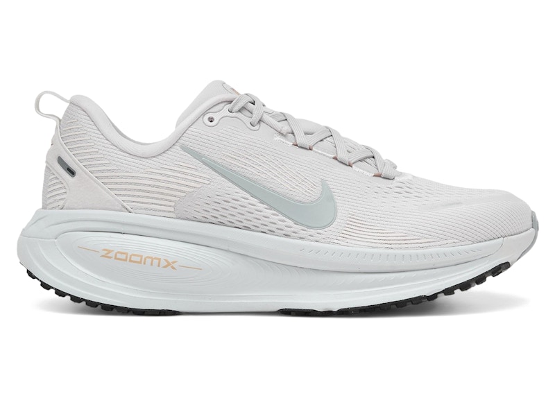 Nike Vomero 18 Vast Grey Summit White (Women's) - HM6804-007