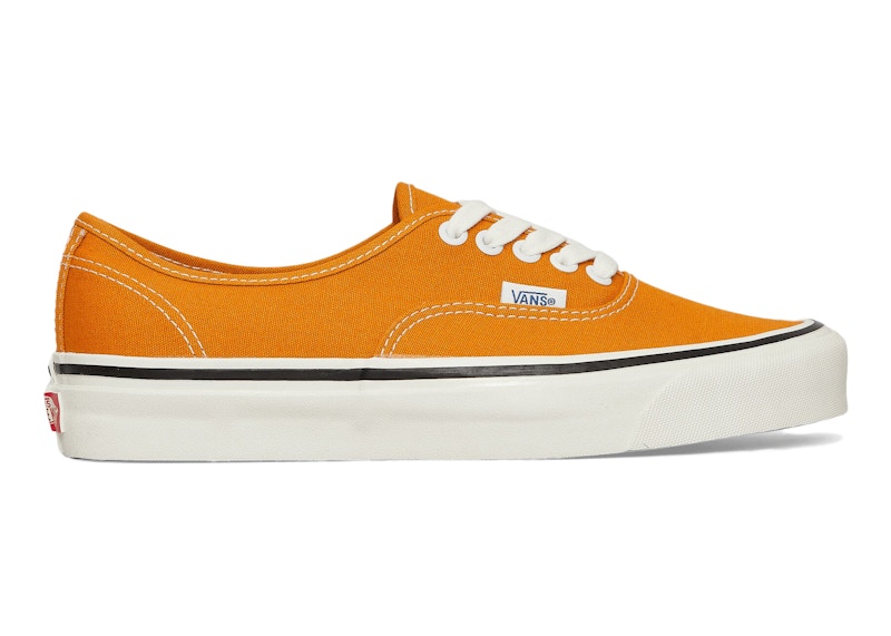 Vans deals authentic naranja