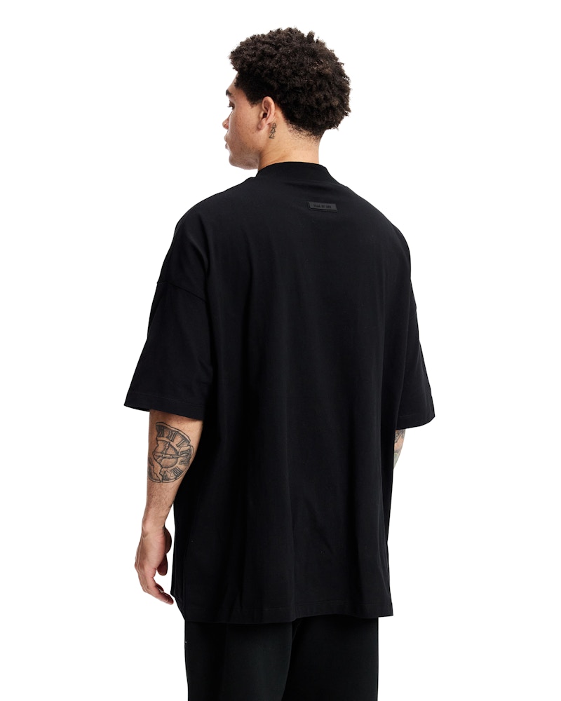 レビューの多い高評価商品特集！ Tee Logo Arch Essentials God of Fear Jet US - SS23 - Men's Black トップス