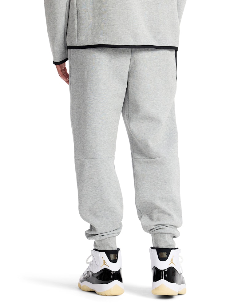 NEW Nike Tech Fleece Jogger Pants Grey Black Sweatpants CU4495-063 popular